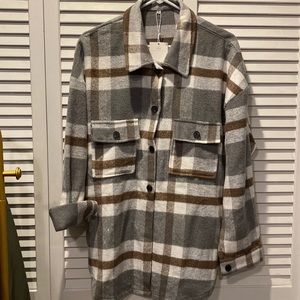 Shacket-flannel shirt jacket